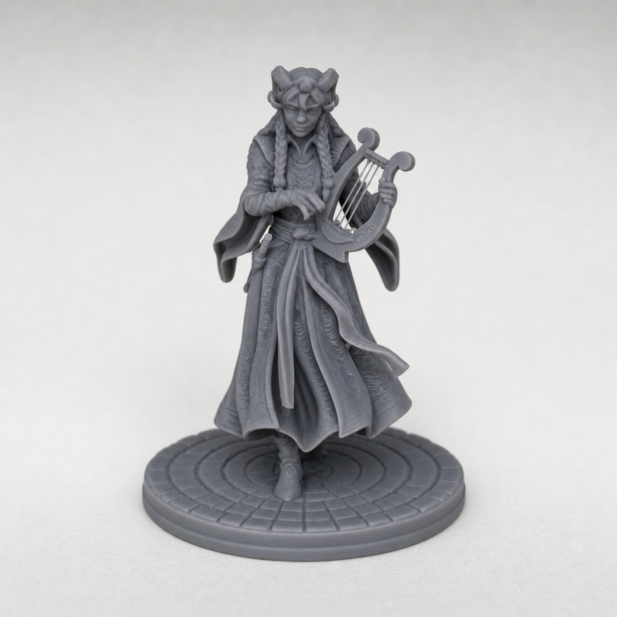 Tiefling Bard – Unpainted 32mm Resin Miniature for Tabletop RPGs — image 1