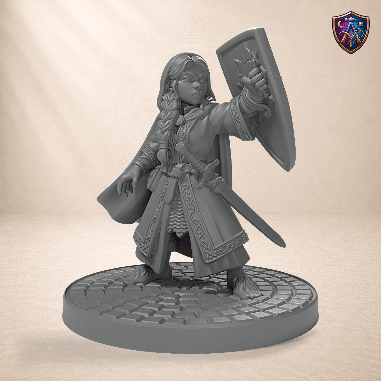 Digitaler Produkt-Render (1 von 6) von Halbling-Klerikerin mit Schwert und Schild in unbemaltem Dunkelgrau.