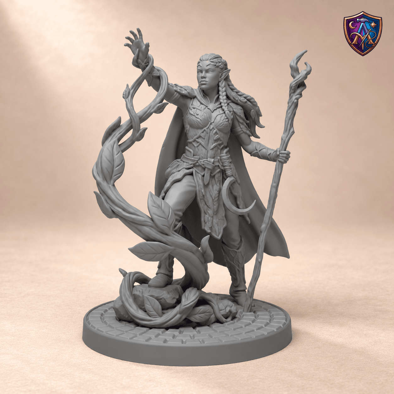 Digitaler Produkt-Render (1 von 2) von Elf-Druidin mit Stab in unbemaltem Dunkelgrau.